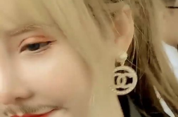 小姐姐没有胡子,无胡子的清新风采